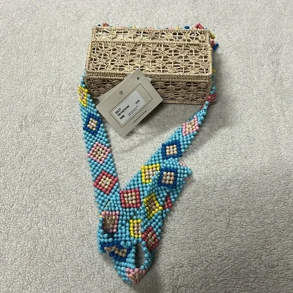 Mercedes Salazar I Want To Hold Your Hand Small Crossbody Bag - Picture 5 of 10